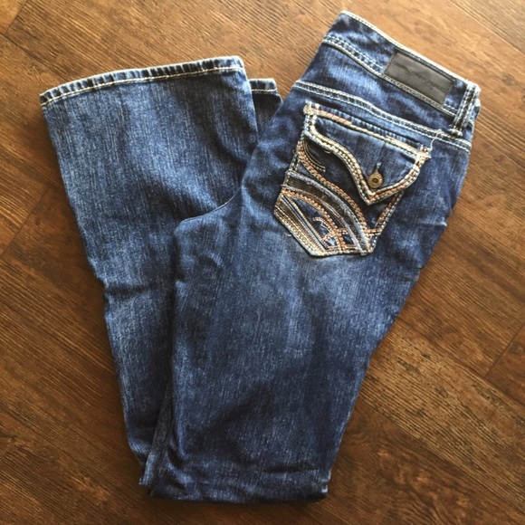 Rue21 Denim - Practically new distressed jeans!